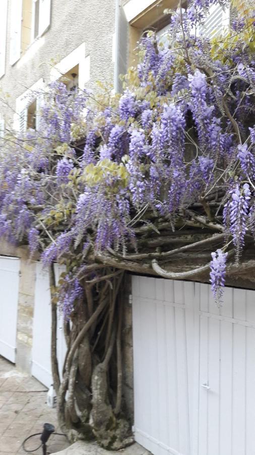Le Tabellion Bed and Breakfast Noyers-sur-Serein Eksteriør billede